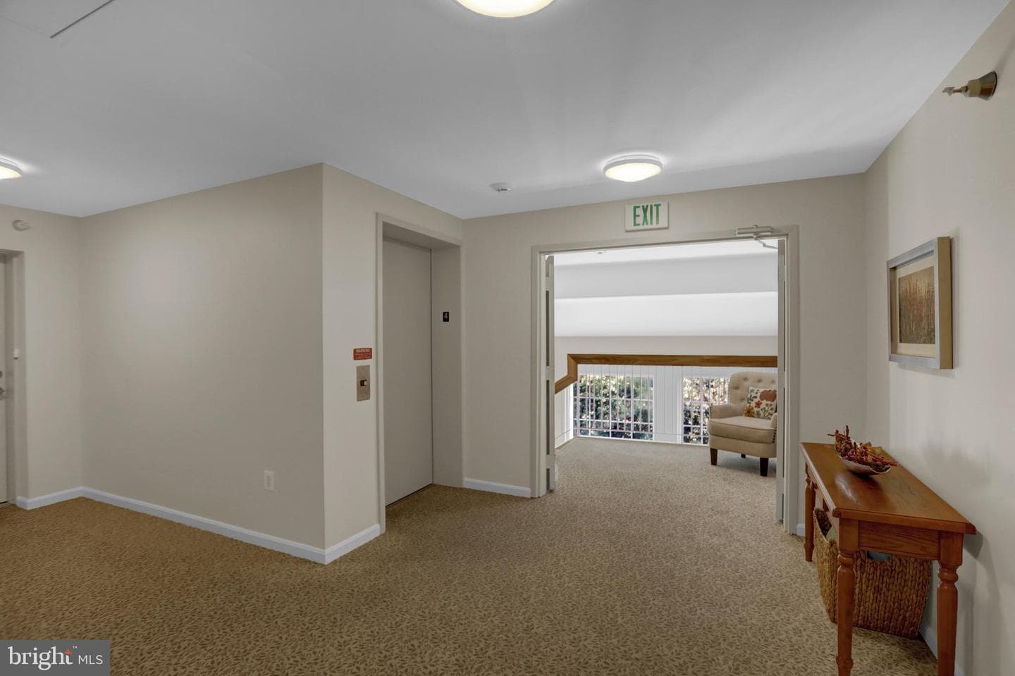 661 Straffan Drive #401 photo 34