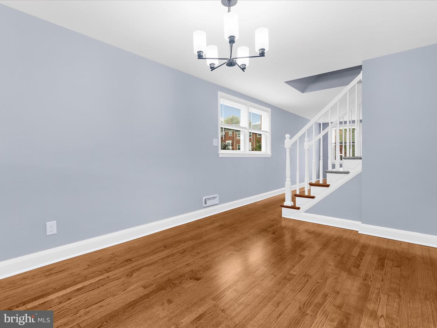 1427 Barrett Road photo 12