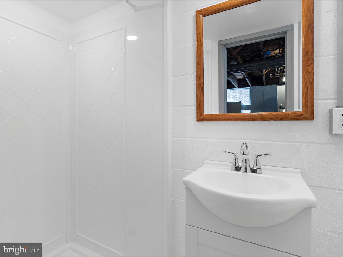 1427 Barrett Road photo 26