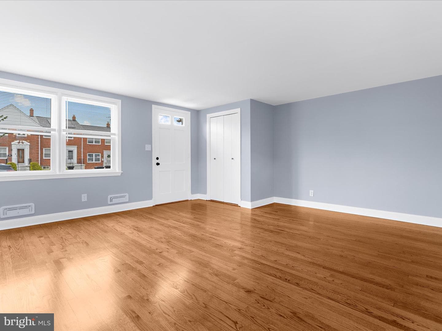 1427 Barrett Road photo 8
