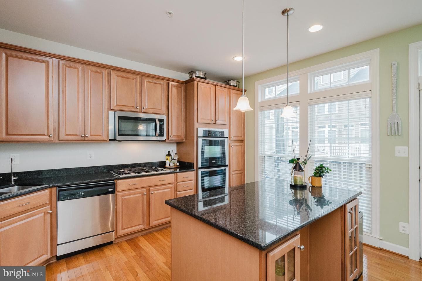 5031 Cameo Terrace photo 17