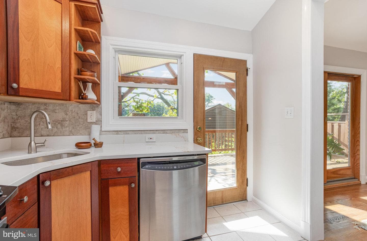 1206 Malbay Drive photo 10