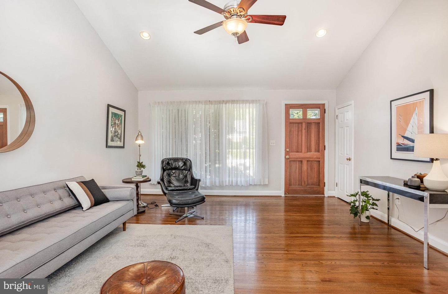 1206 Malbay Drive photo 2