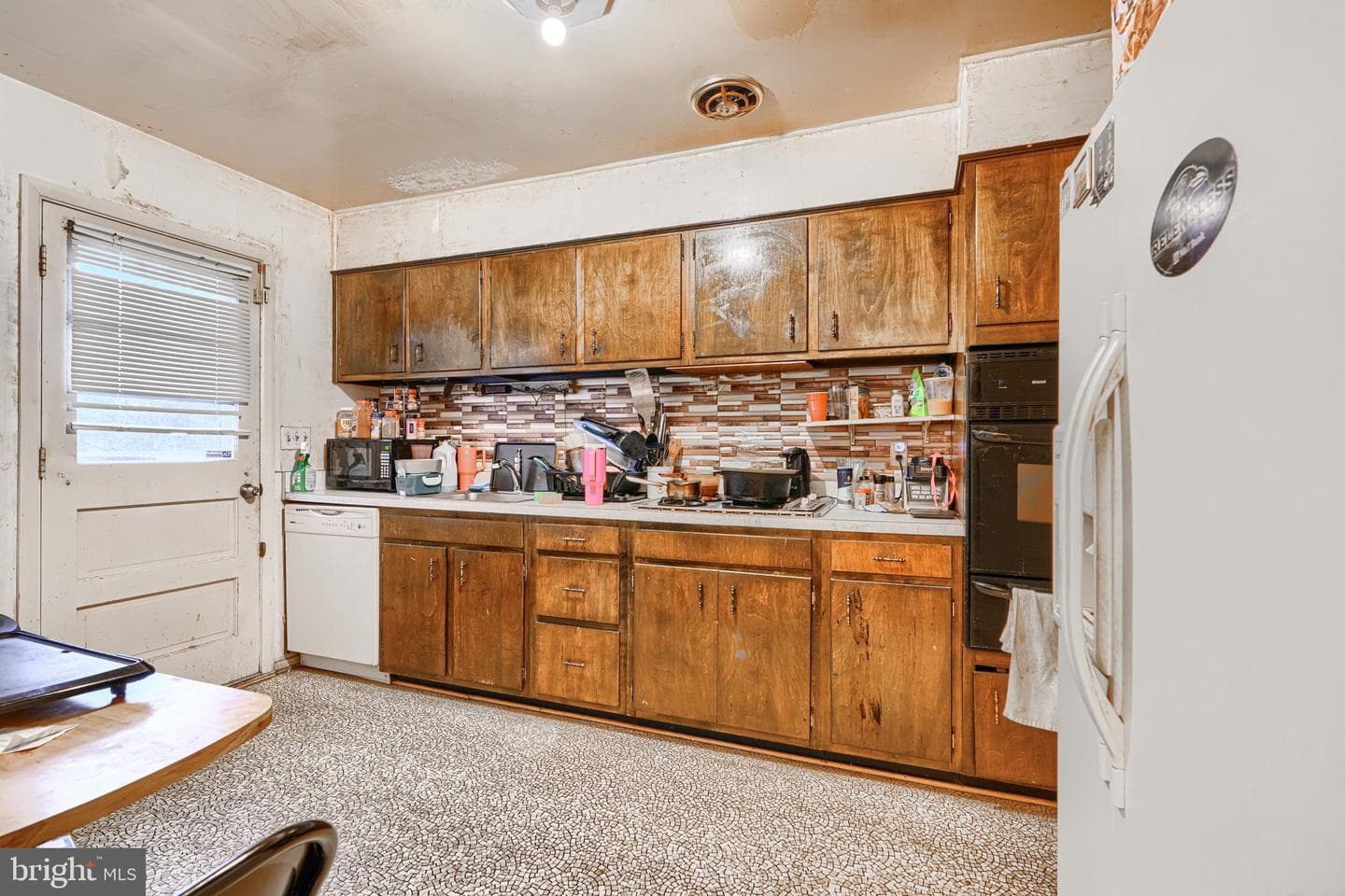 3907 Roxanne Road photo 4