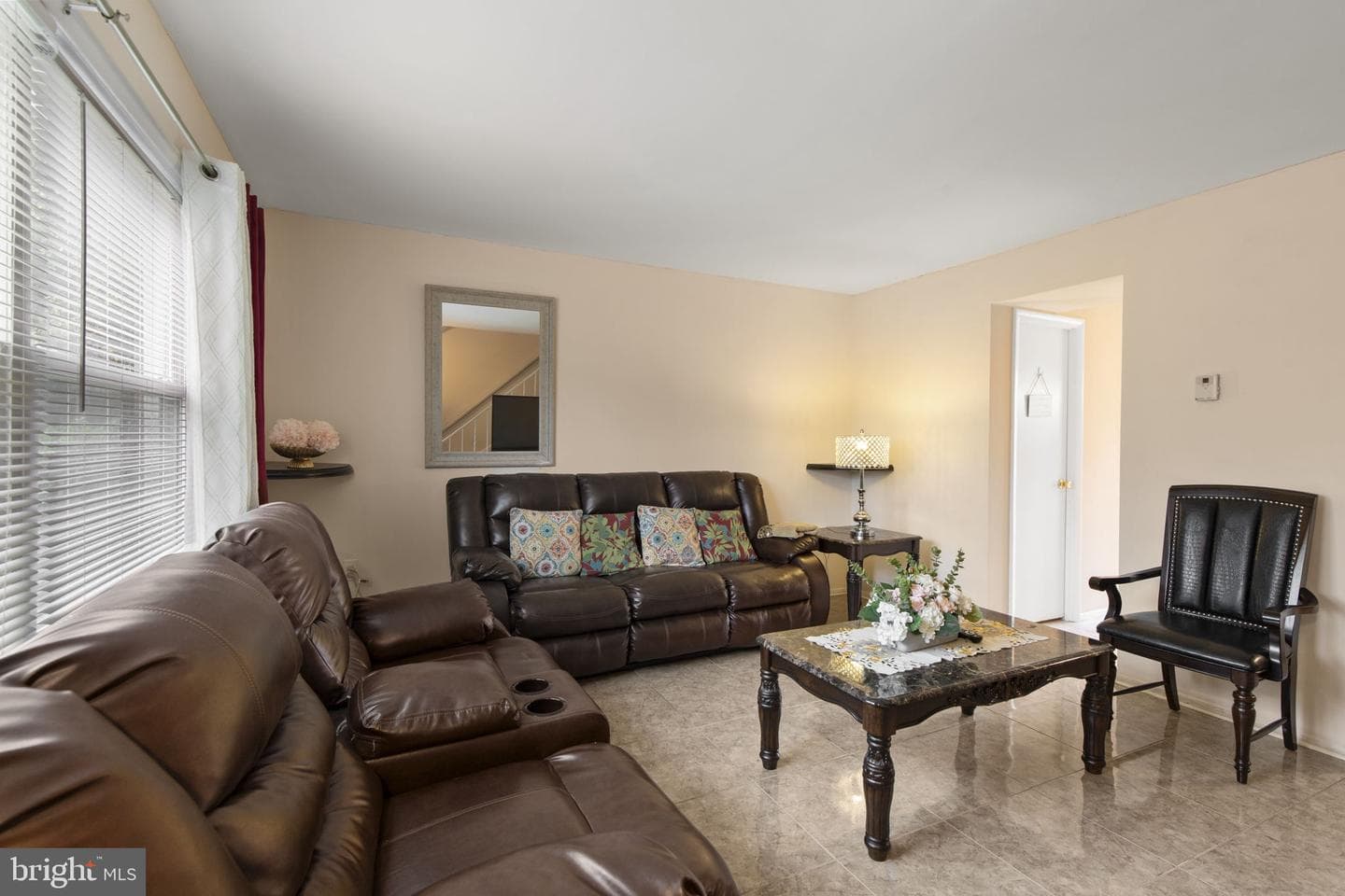 2633 Molton #2633 photo 2