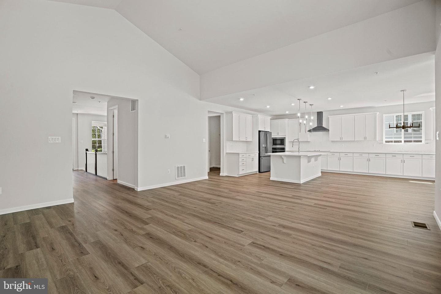 5710 Charlies Way photo 15