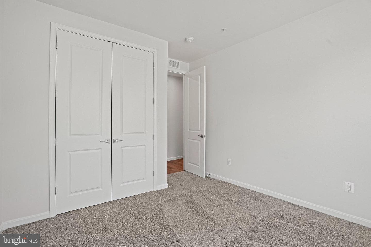 5710 Charlies Way photo 7
