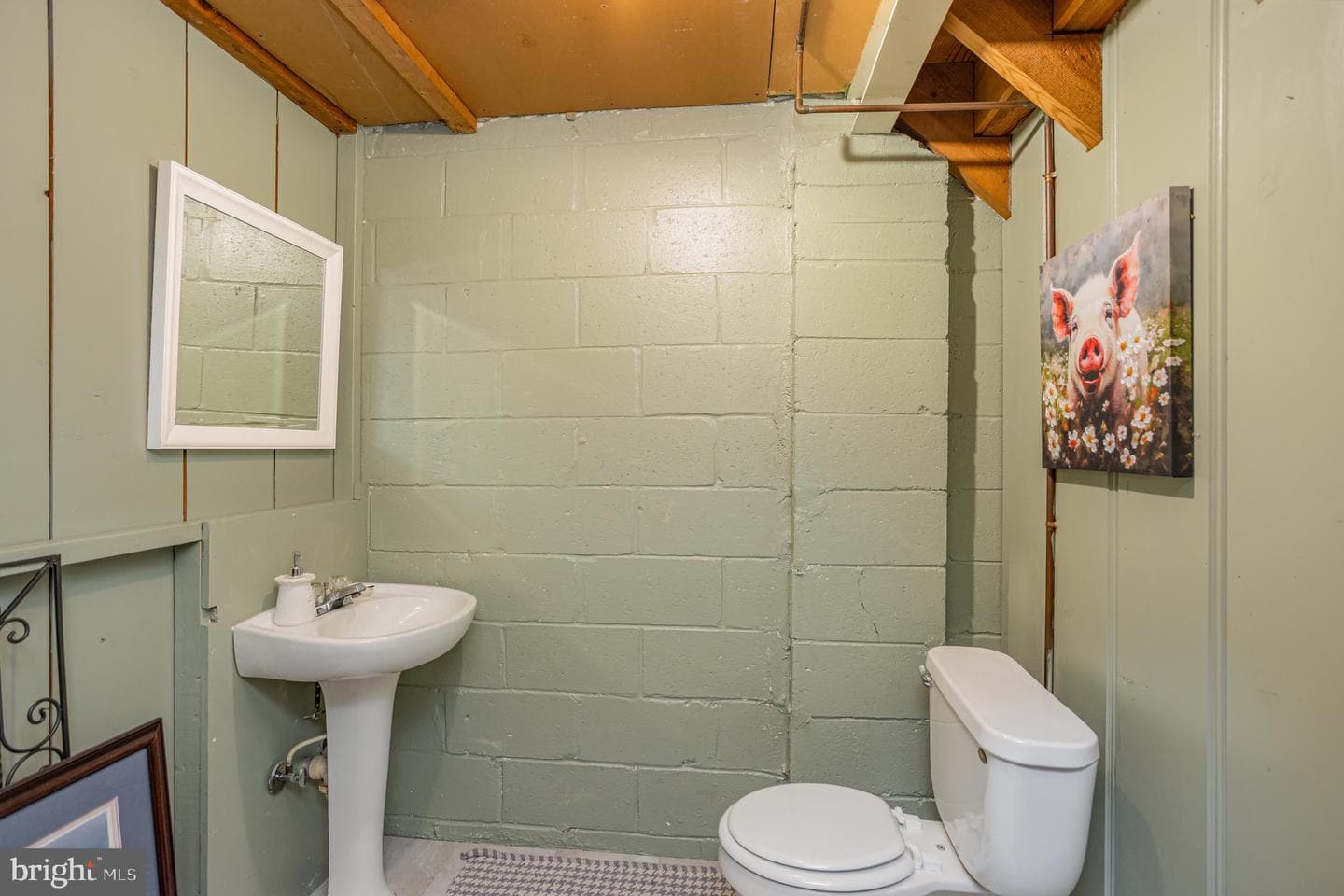 1500 Doxbury Road photo 30
