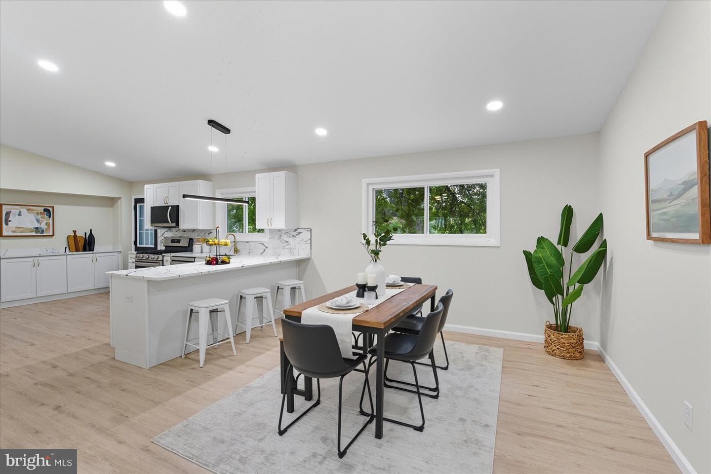 11 Oak Hollow Court photo 11
