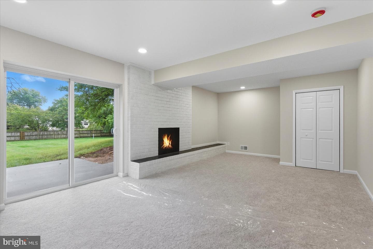 11 Oak Hollow Court photo 36