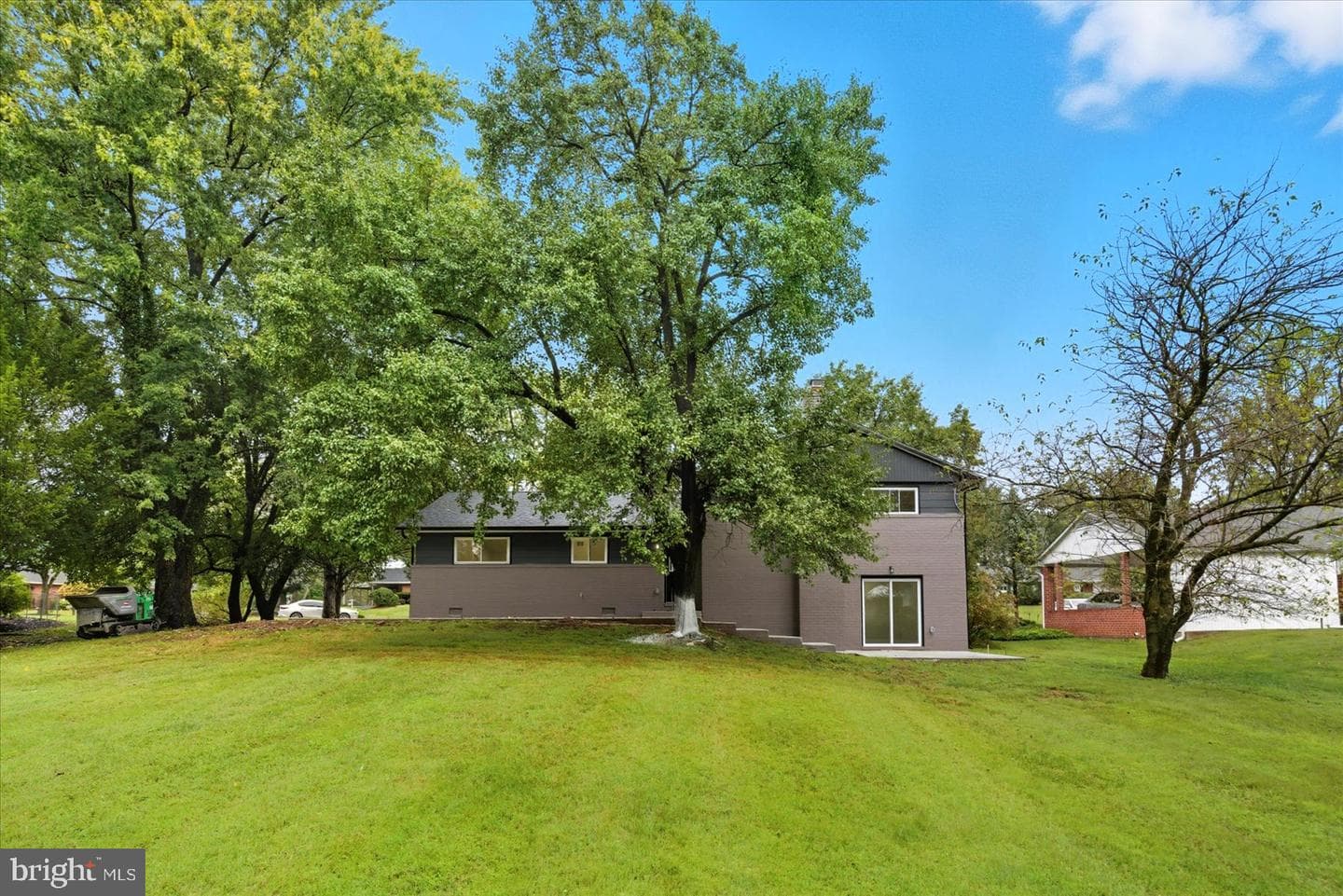 11 Oak Hollow Court photo 43