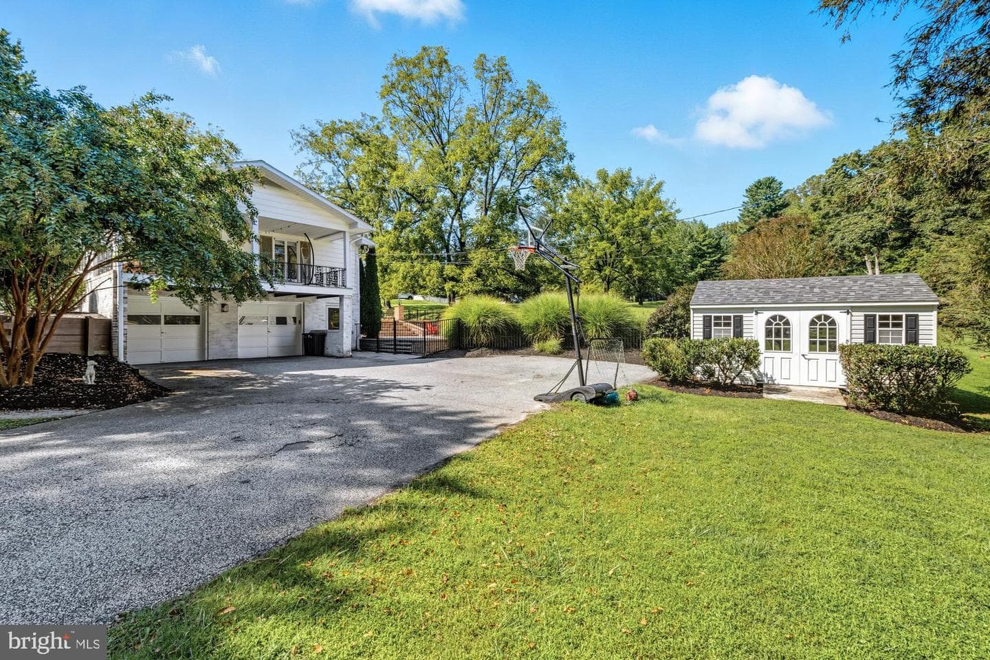 11308 Old Carriage Road photo 7