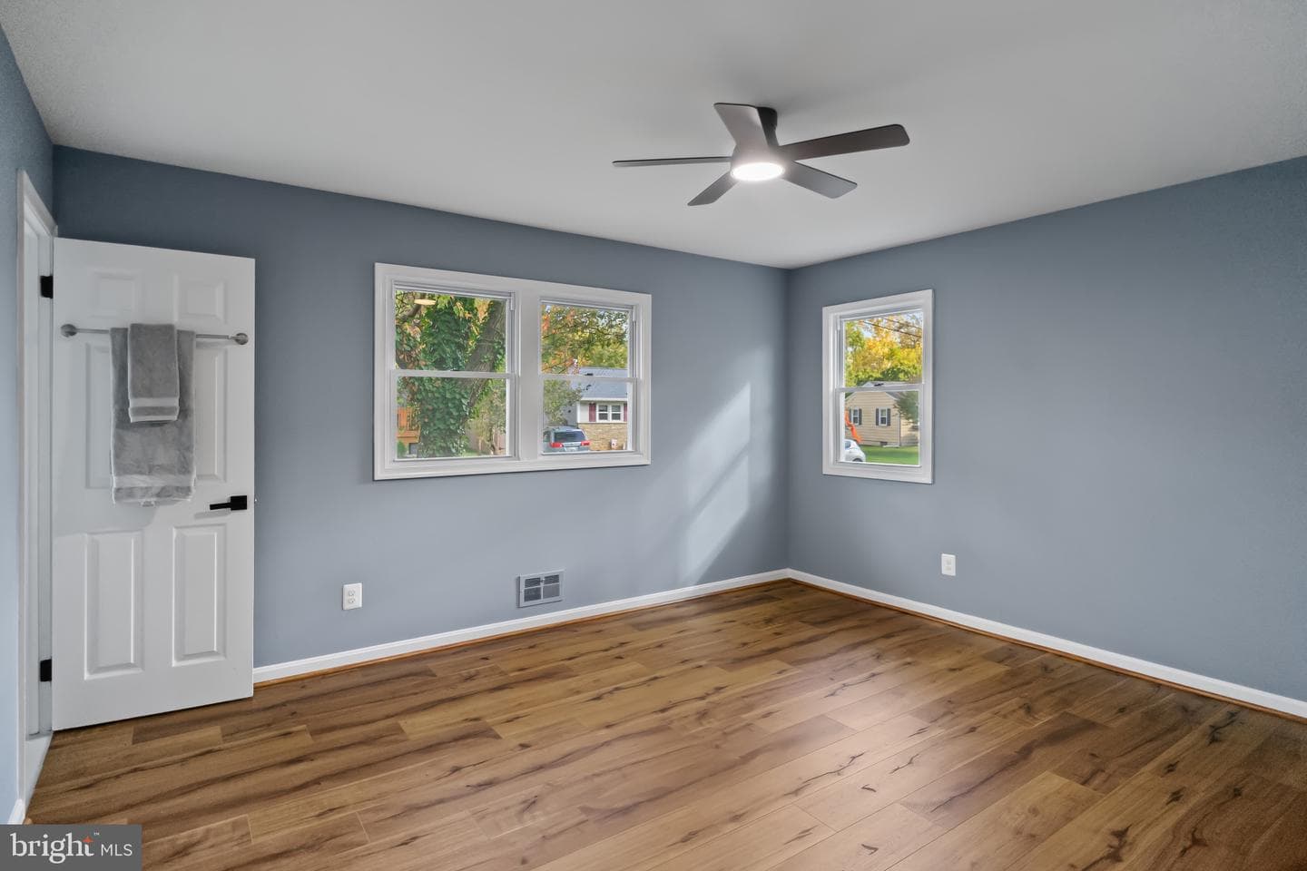 5742 1st Avenue photo 24