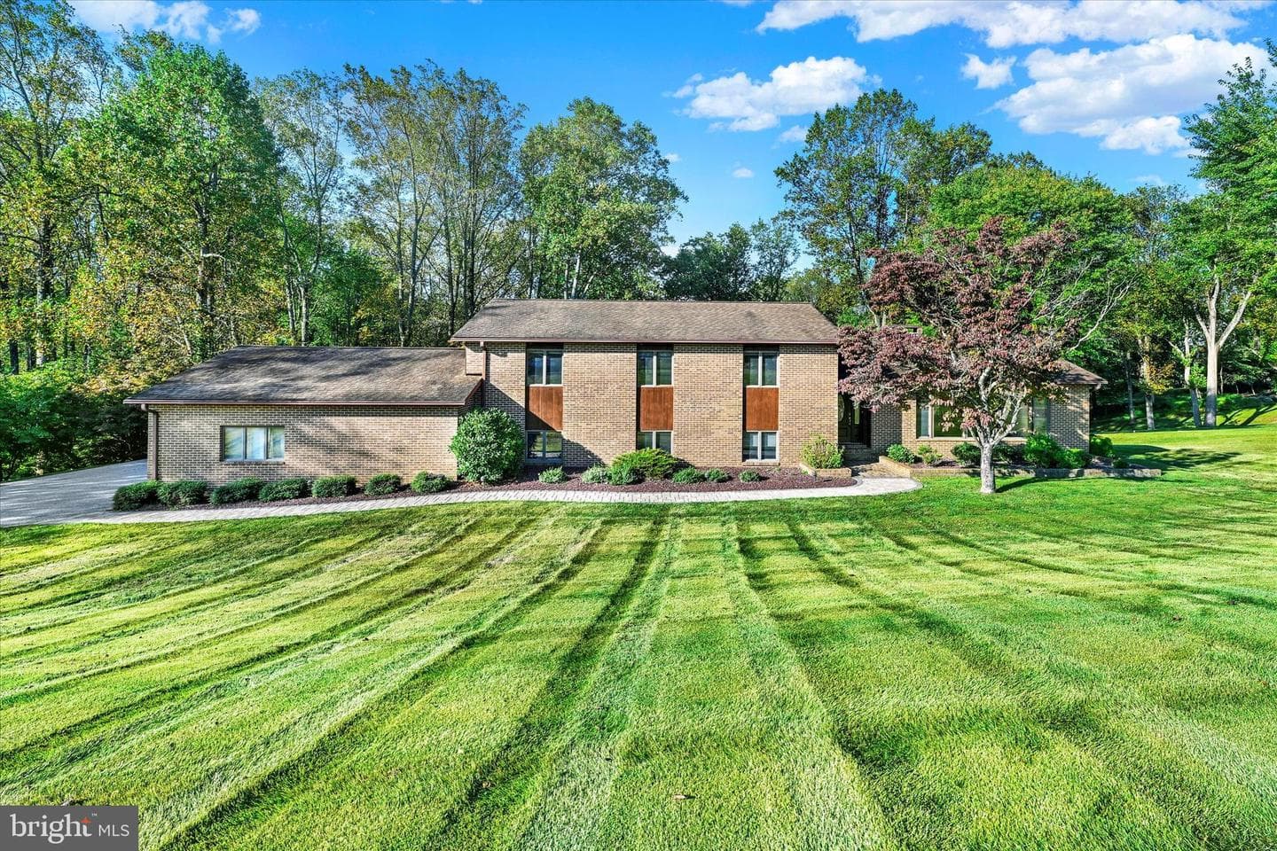 2126 Highland Ridge Drive photo 1