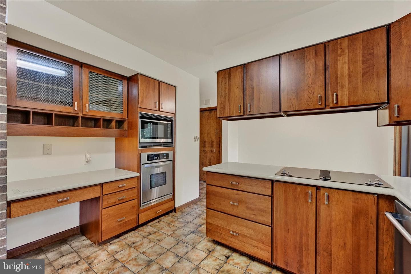 2126 Highland Ridge Drive photo 11