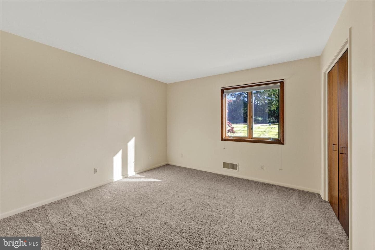2126 Highland Ridge Drive photo 15