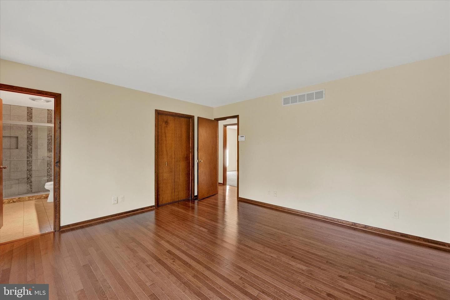 2126 Highland Ridge Drive photo 19