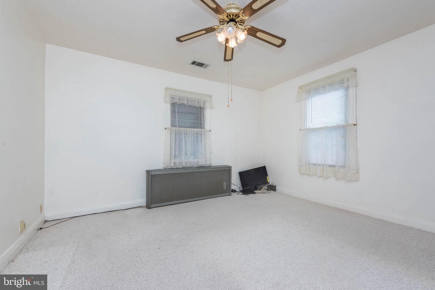 3417 E Joppa Road photo 12