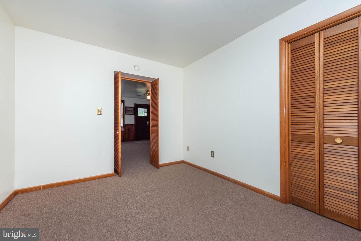 3417 E Joppa Road photo 31