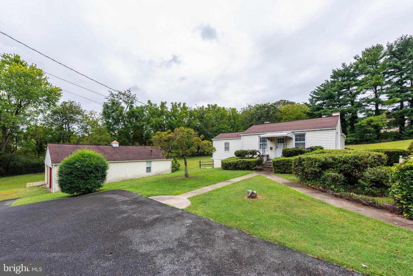 3417 E Joppa Road photo 42