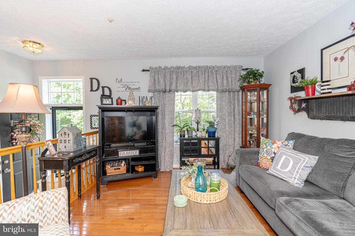 5027 Bridgeford Circle photo 3