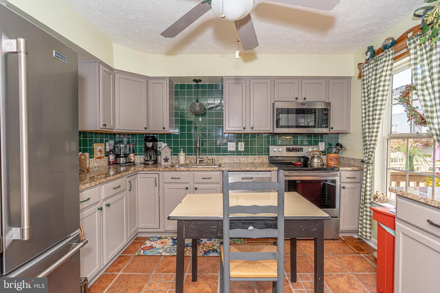 5027 Bridgeford Circle photo 5