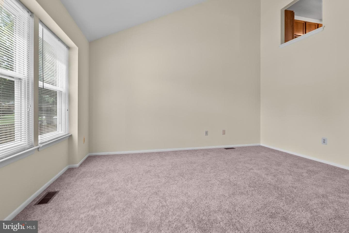 1102 Kent Avenue photo 5