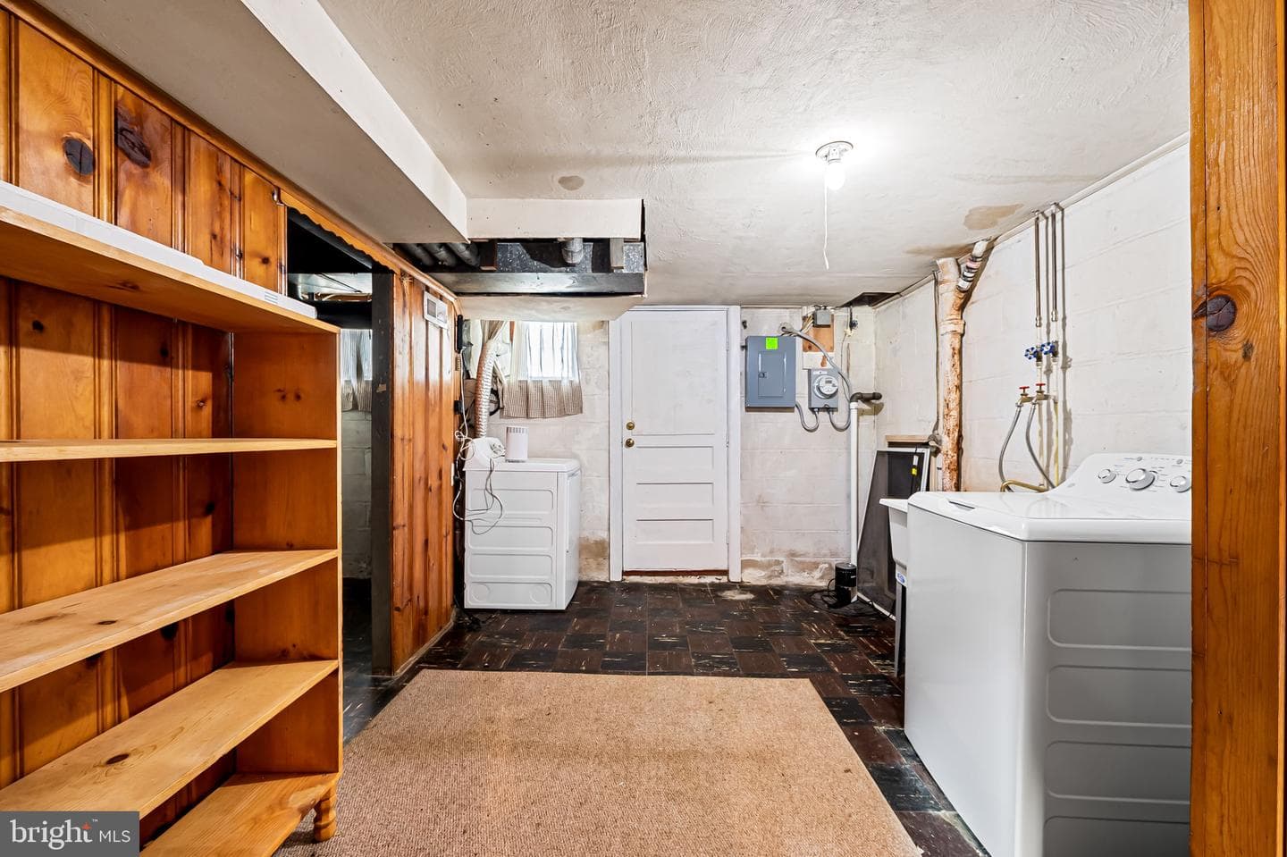 414 Westfield Road photo 25