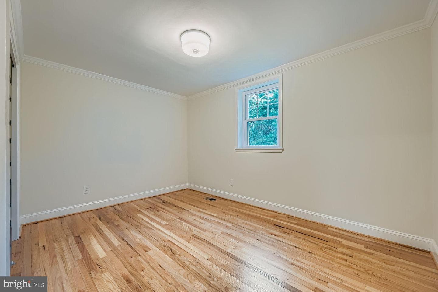 131 E Padonia Road photo 18
