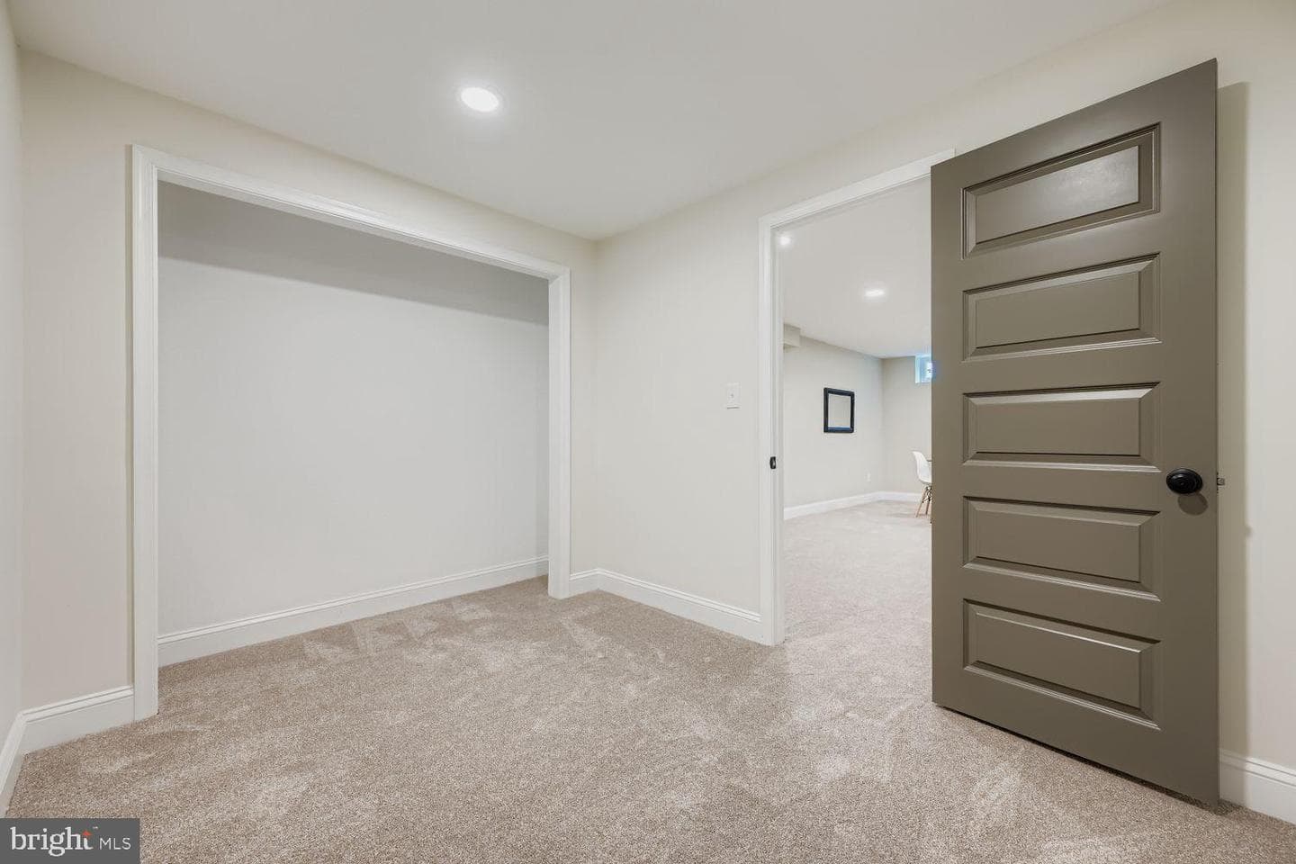 131 E Padonia Road photo 25