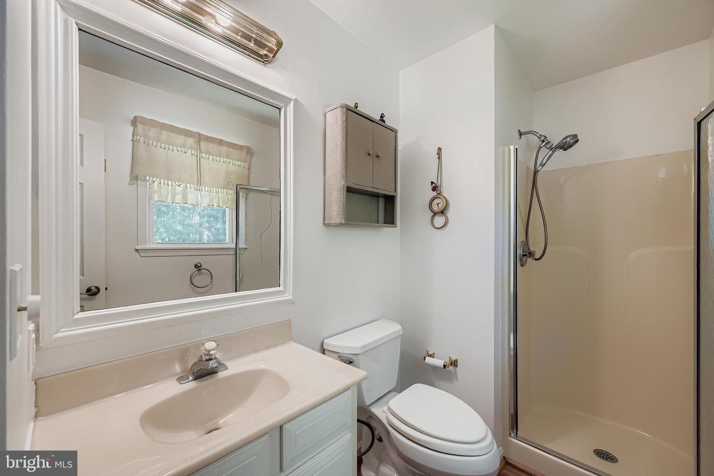 471 Wrights Lane photo 17