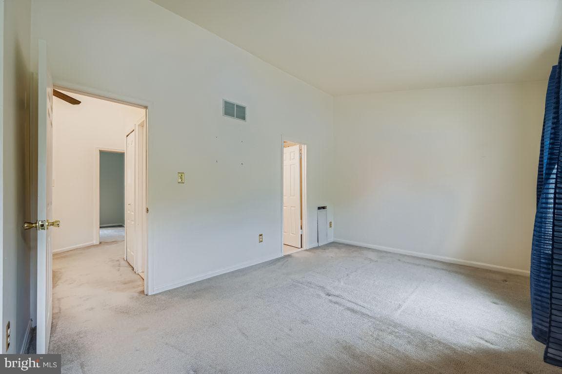 9 Bridgeview Court photo 12