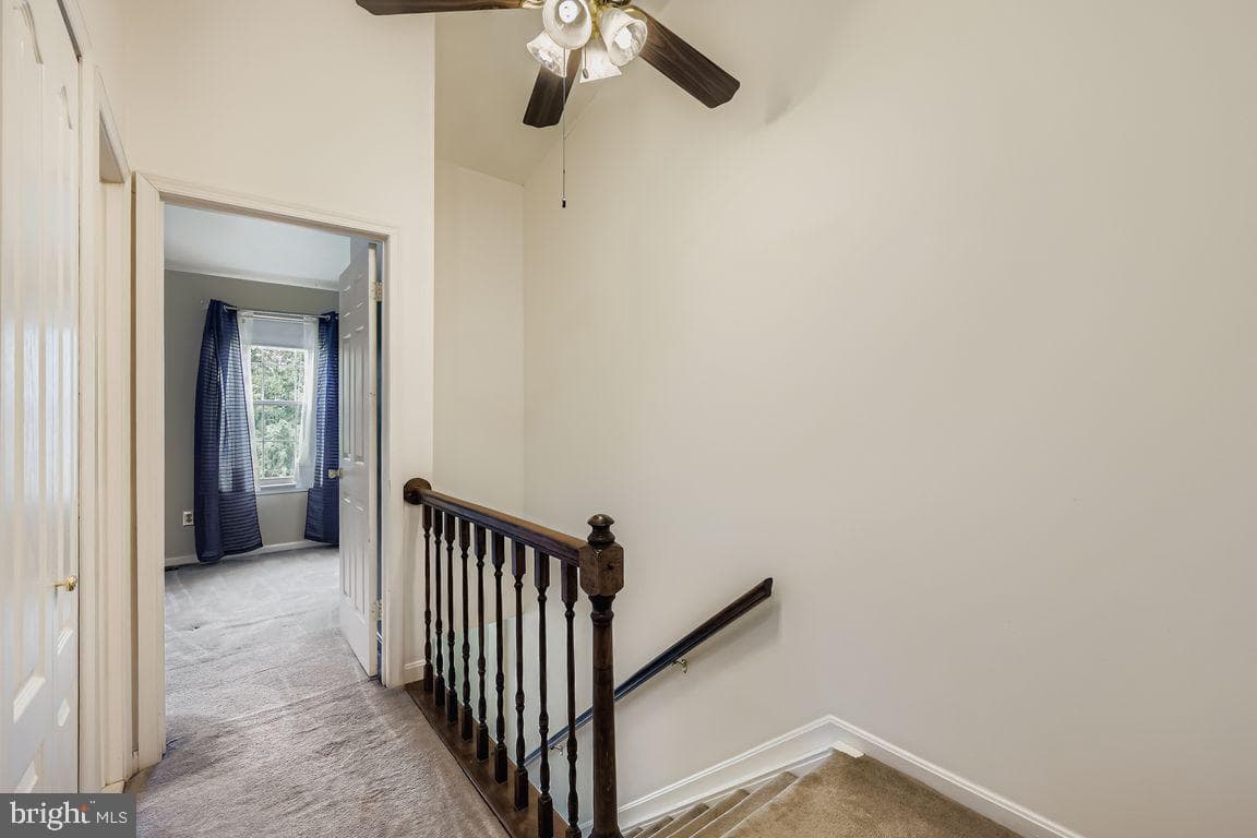9 Bridgeview Court photo 17