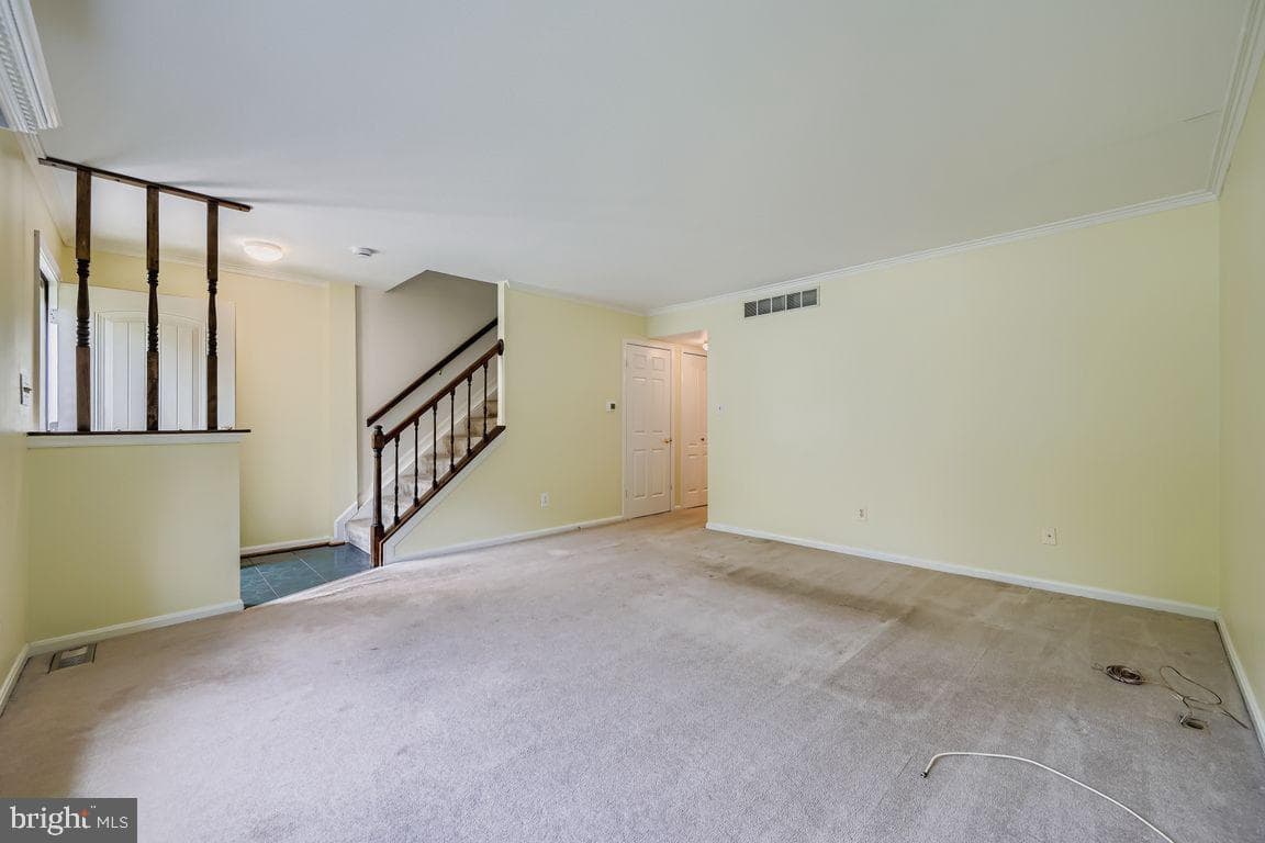 9 Bridgeview Court photo 5