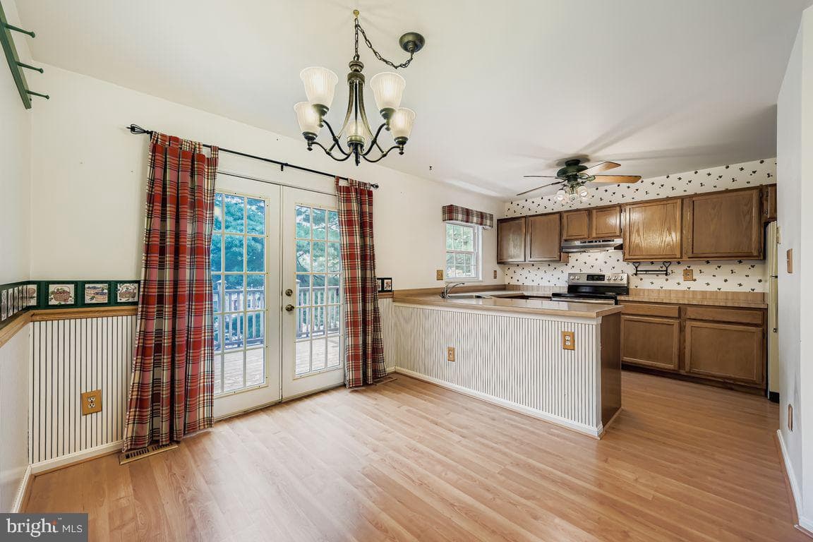 9 Bridgeview Court photo 6