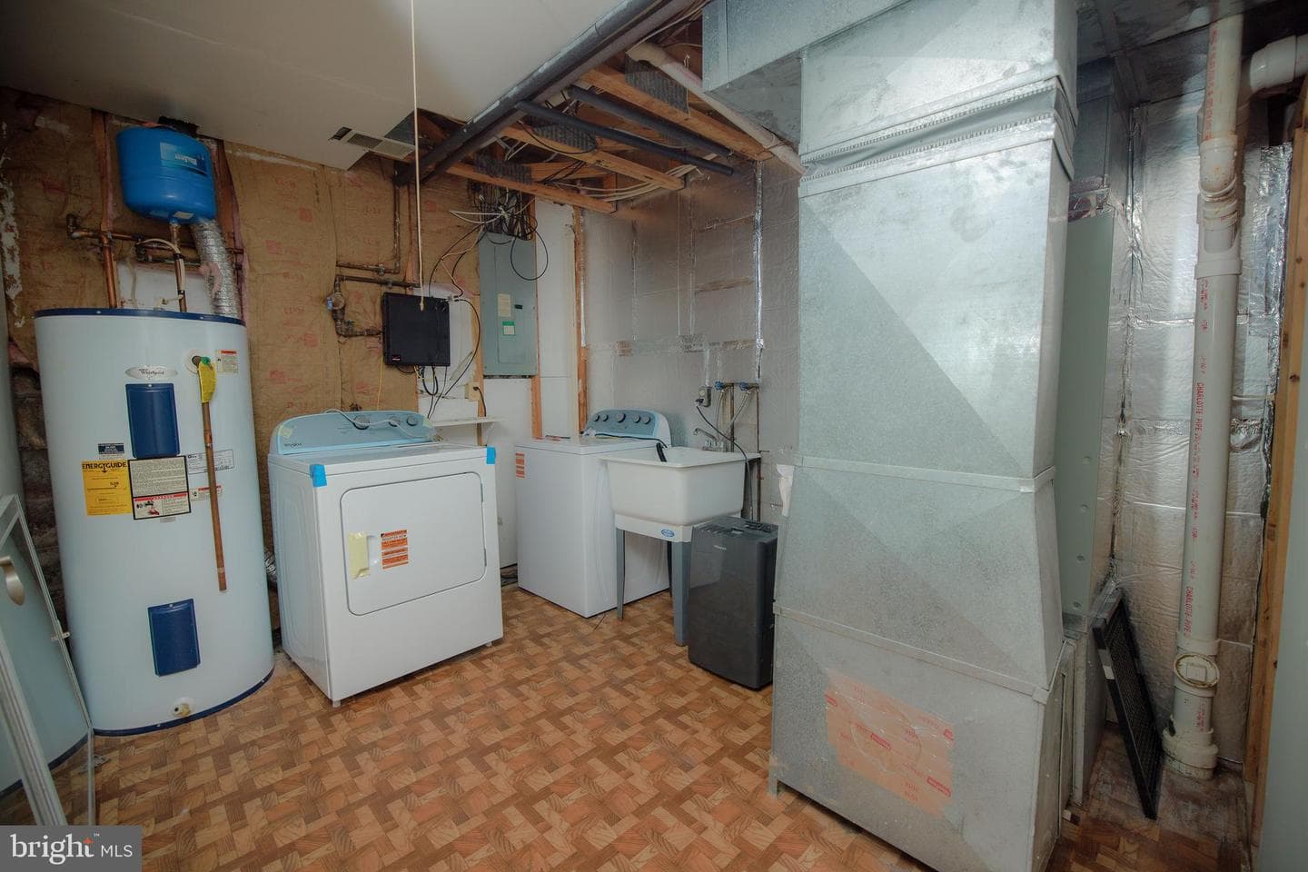9 Bartley Court photo 24