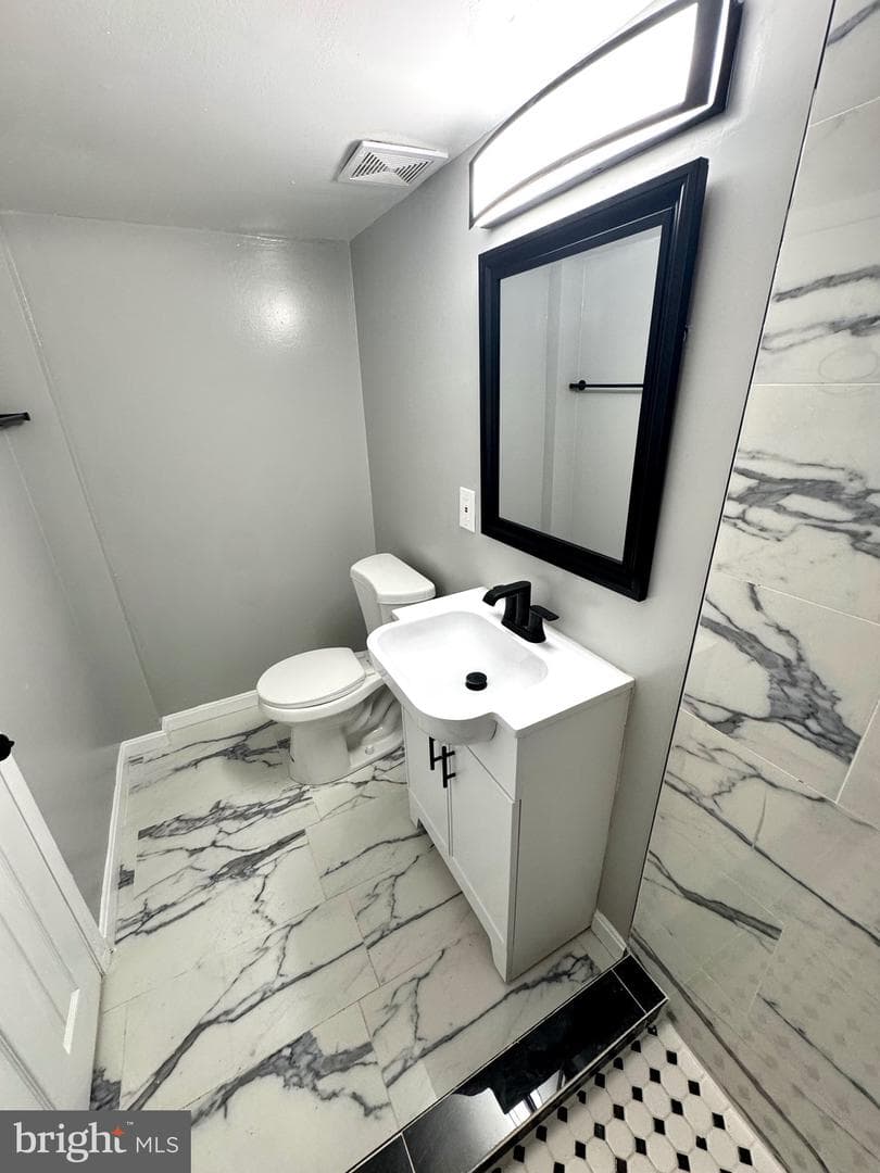 10 Aventura Court photo 18
