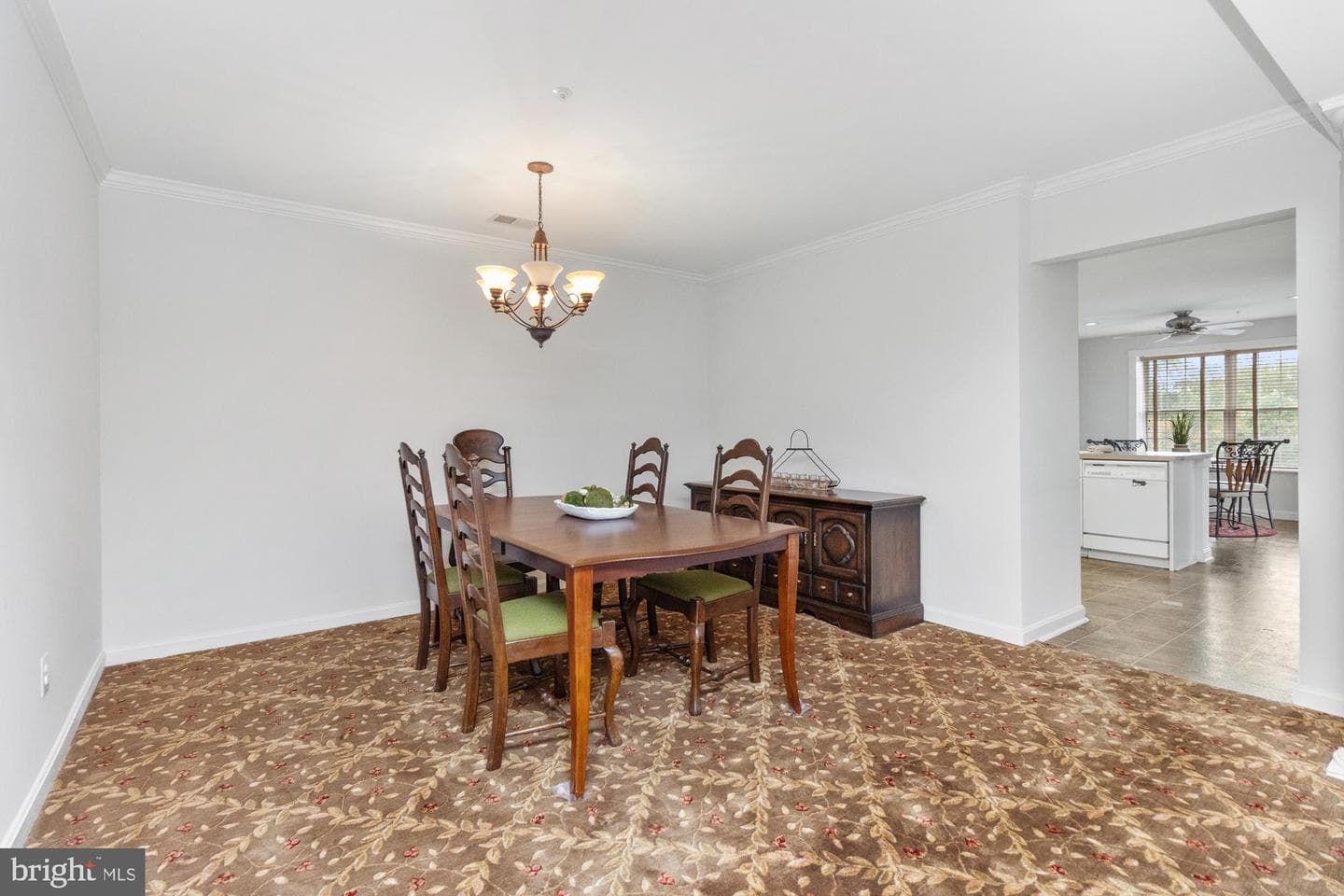 600 Straffan #402 photo 14
