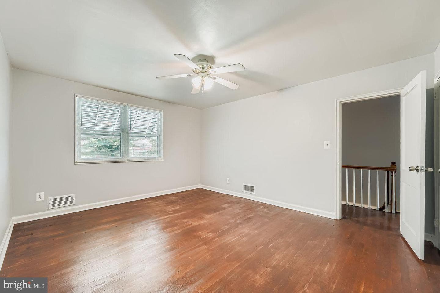 5466 Addington Road photo 15