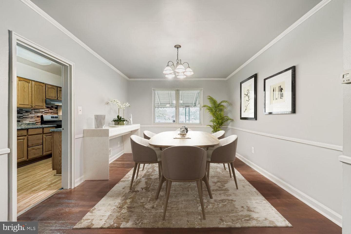 5466 Addington Road photo 8