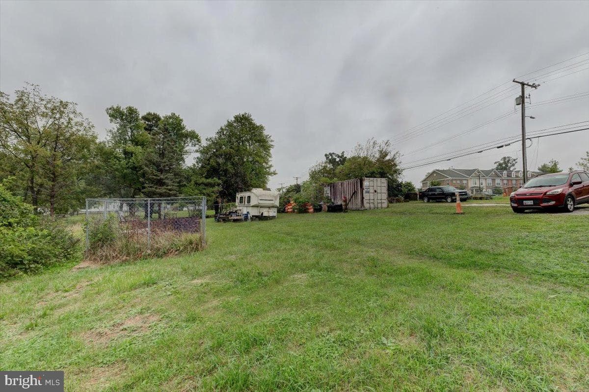 7306 Dogwood Road photo 10