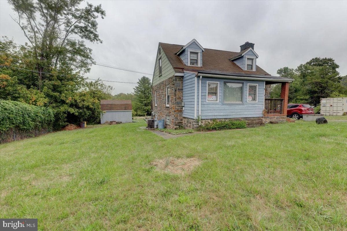 7306 Dogwood Road photo 2