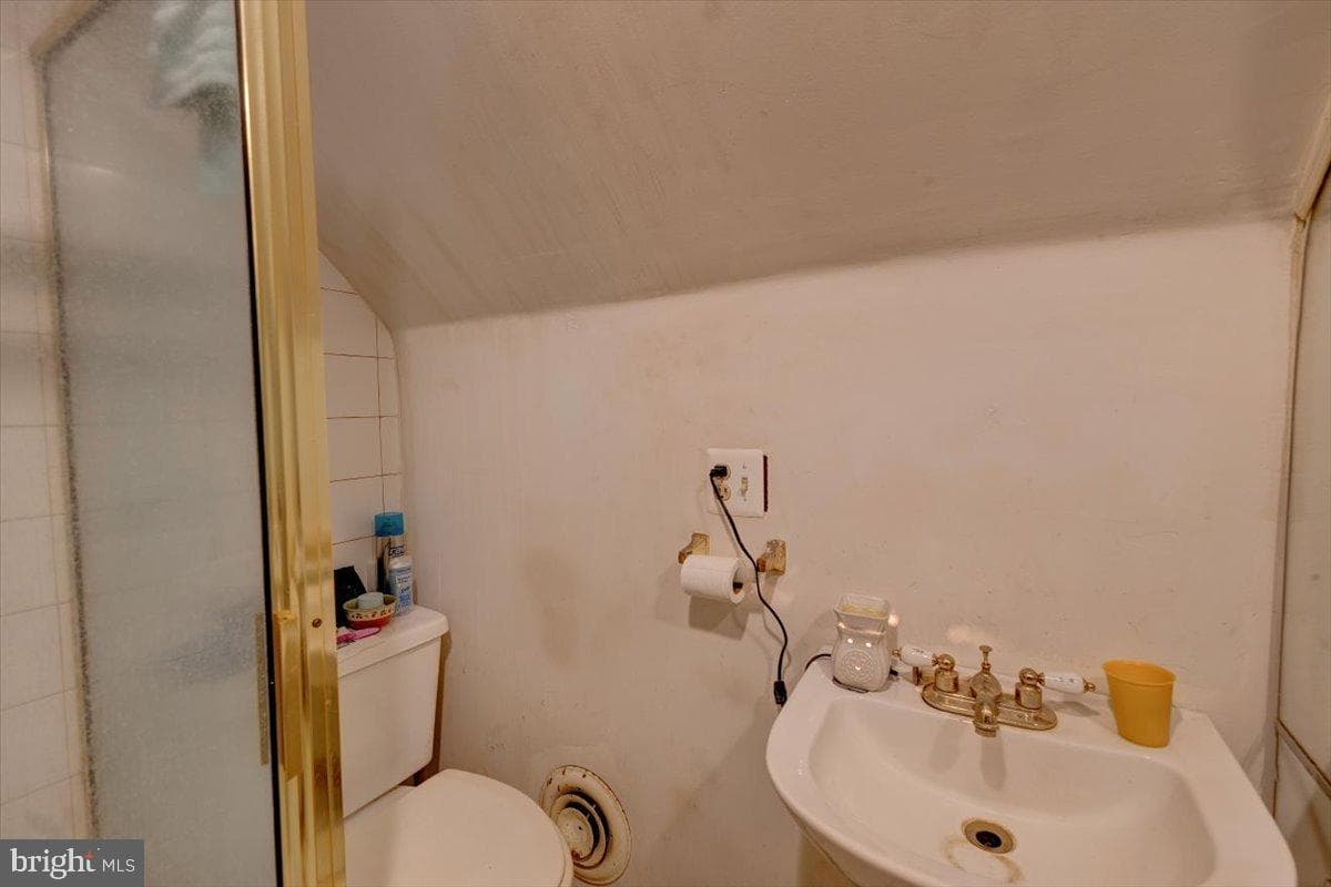 7306 Dogwood Road photo 20
