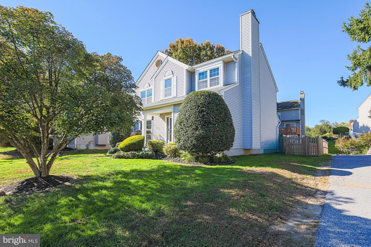 10 Simpson Court photo 35