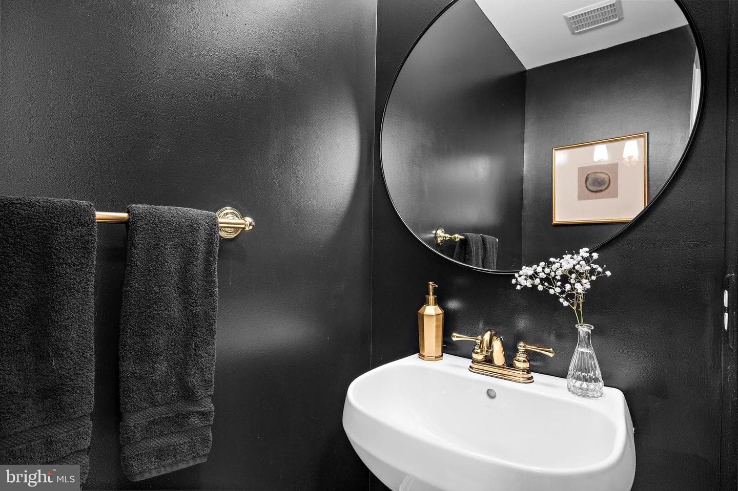18119 Bunker Hill Road photo 17