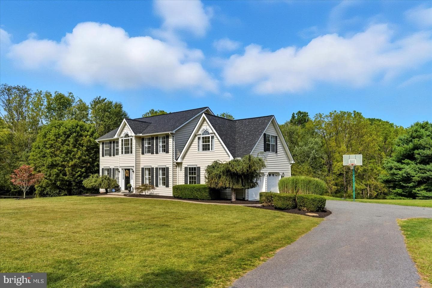 18119 Bunker Hill Road photo 36