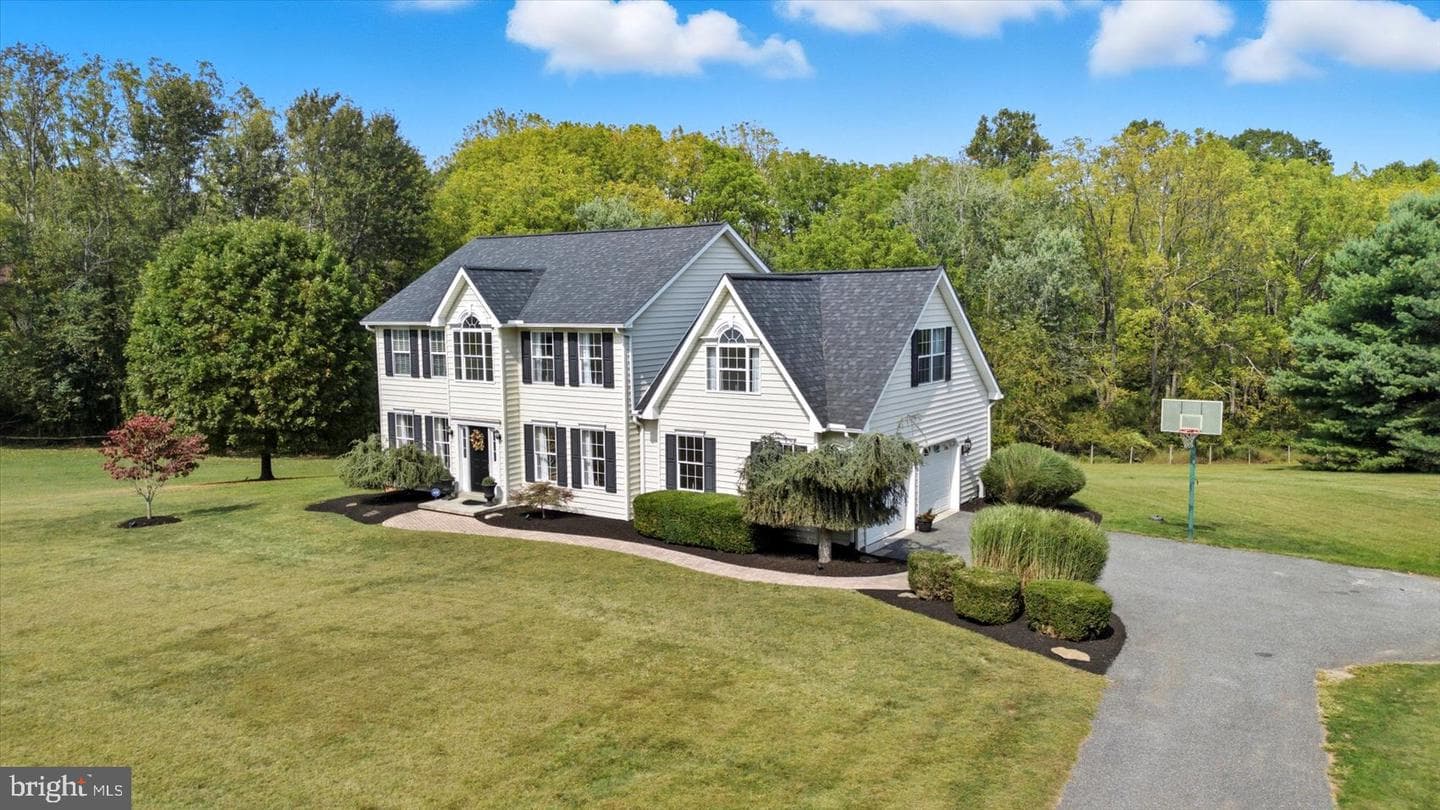 18119 Bunker Hill Road photo 38