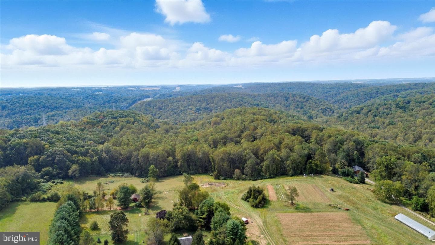 18119 Bunker Hill Road photo 48