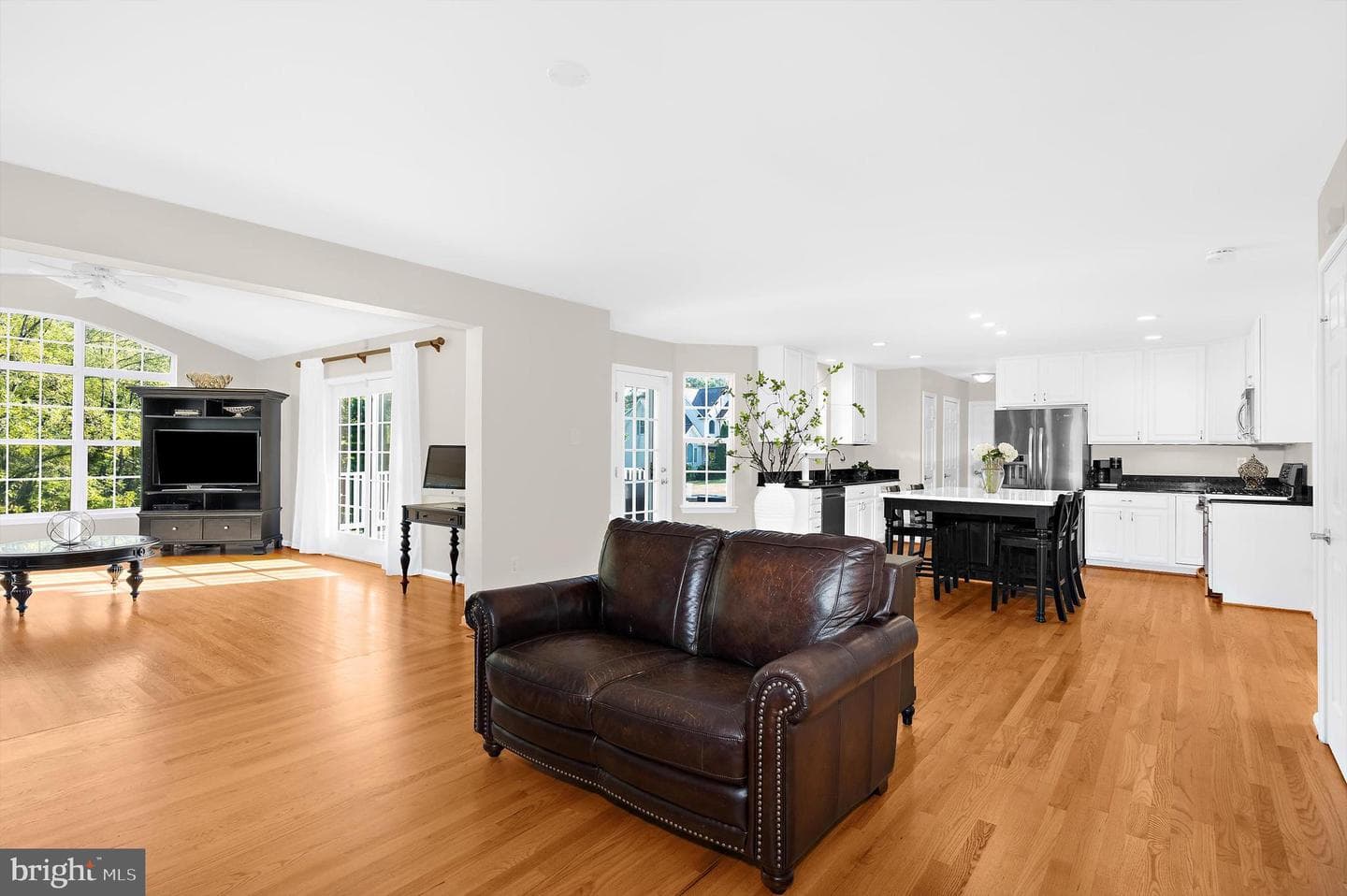 18119 Bunker Hill Road photo 9