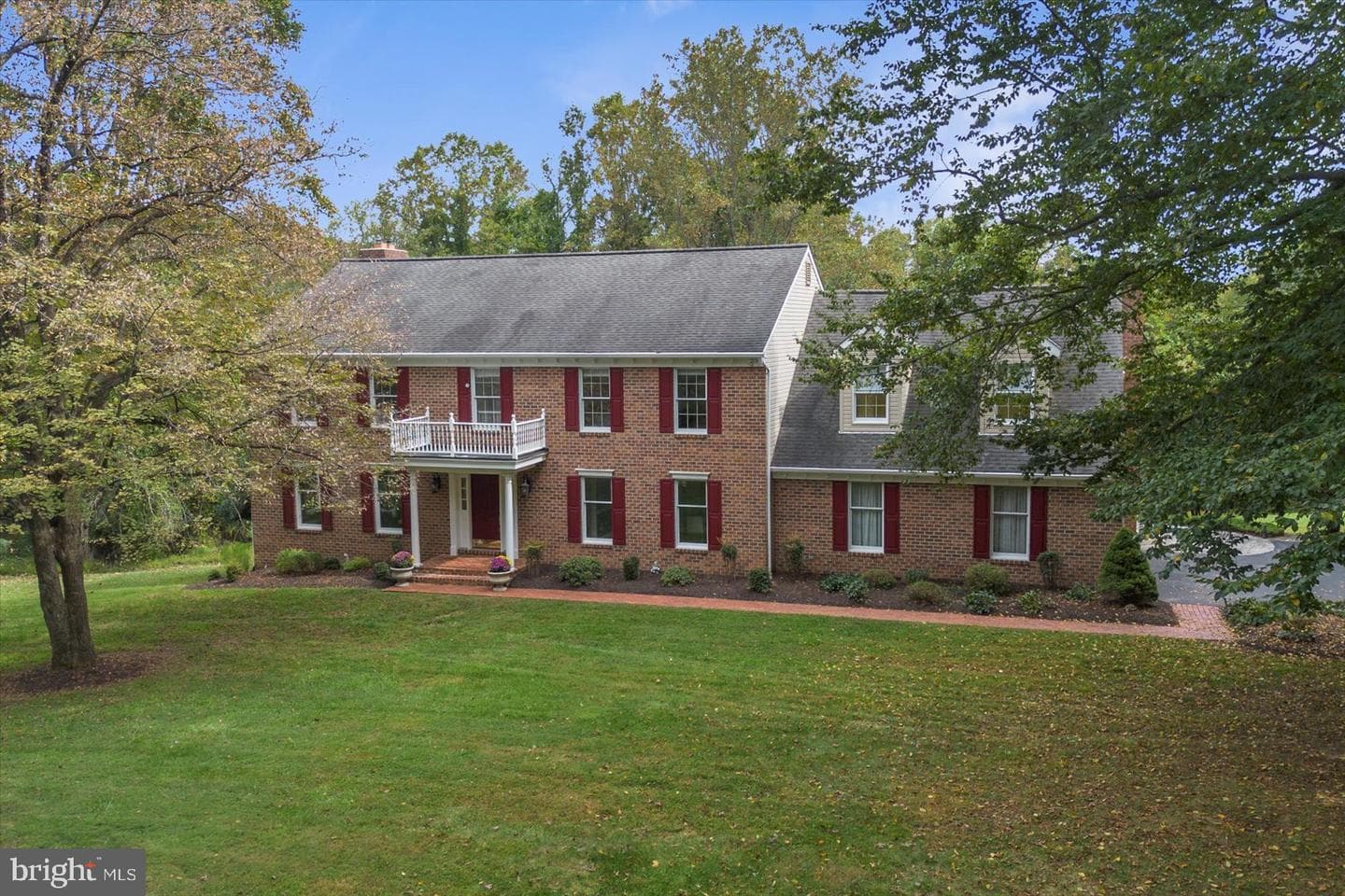 57 Montvieu Court photo 2